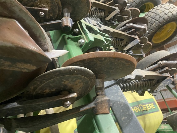 2016 John Deere 1990 Air Seeder