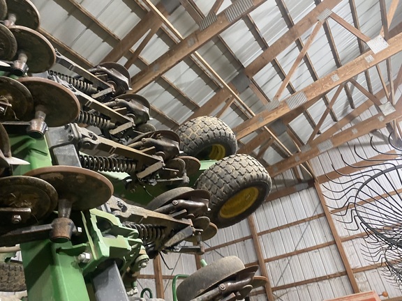 2016 John Deere 1990 Air Seeder