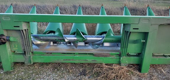 2012 John Deere 608C Header Corn Head