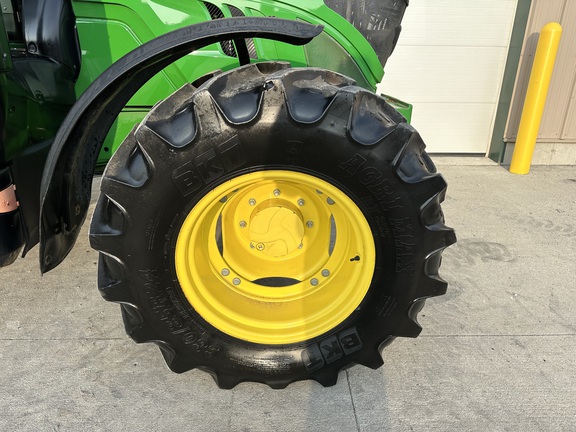 2018 John Deere 6110M Tractor