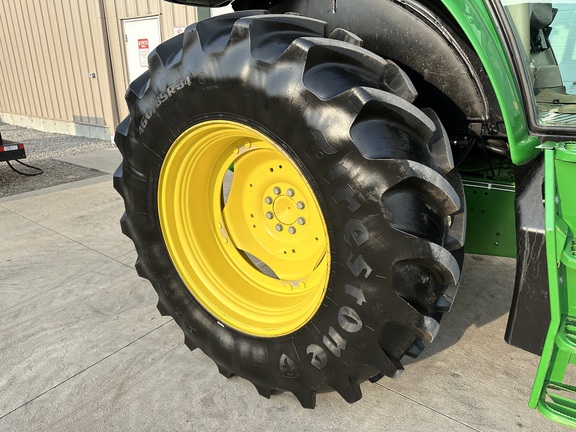 2018 John Deere 6110M Tractor