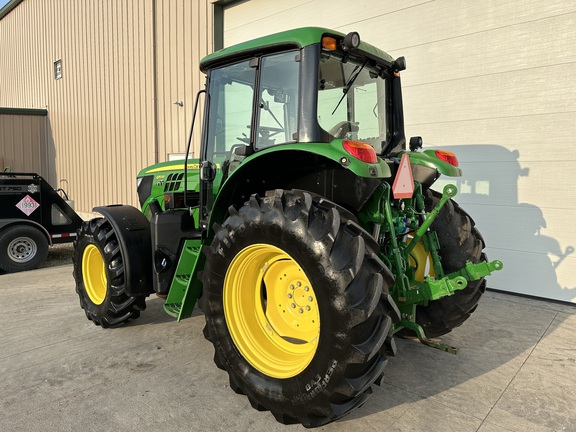 2018 John Deere 6110M Tractor