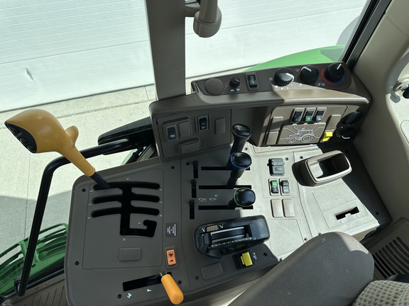 2019 John Deere 6110M Tractor