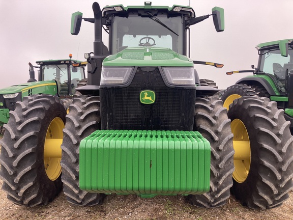 2022 John Deere 8R 310 Tractor