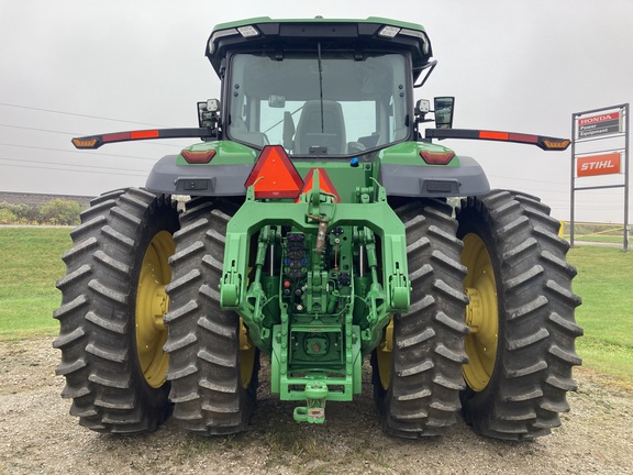 2022 John Deere 8R 310 Tractor