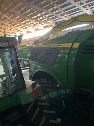 2020 John Deere 9800 Forage Harvester