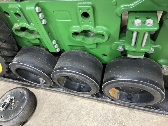 2021 John Deere 8RT 370 Tractor Rubber Track