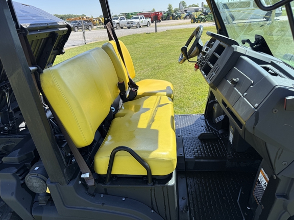 2020 John Deere XUV 835M ATV
