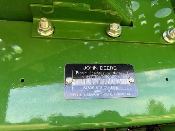 2022 John Deere S780 Combine