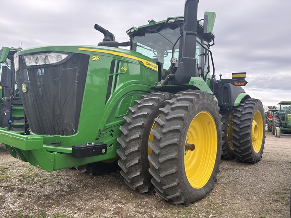 2023 John Deere 9R 440 Tractor 4WD