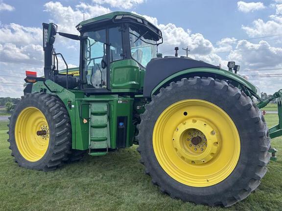 2023 John Deere 9R 440 Tractor 4WD