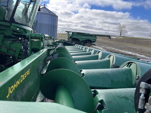 2023 John Deere C12F Header Corn Head