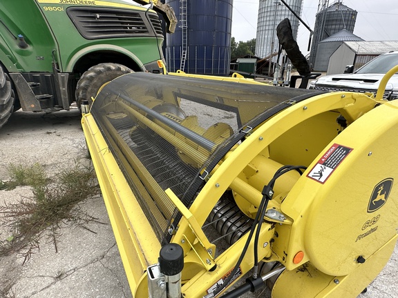 2021 John Deere 649 Header Forage