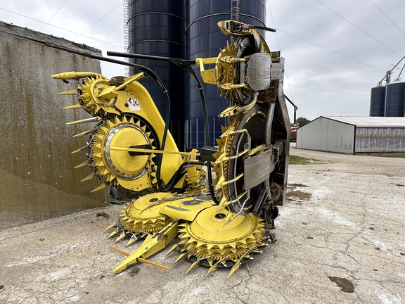 2020 John Deere 770 Header Forage