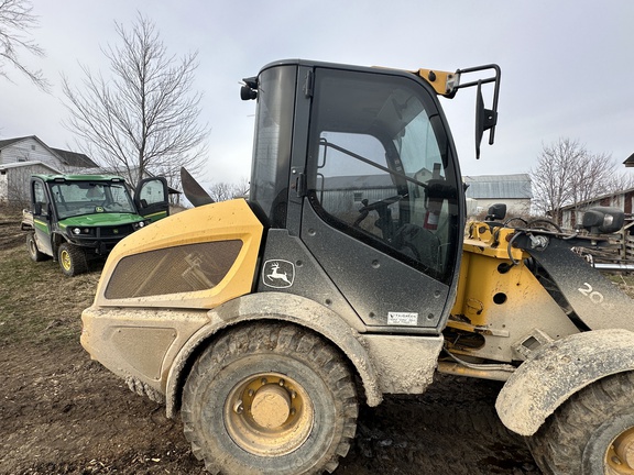 2018 John Deere 204L Compact Utility Loader