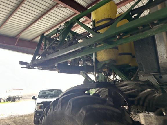 2016 John Deere R4038 Sprayer/High Clearance