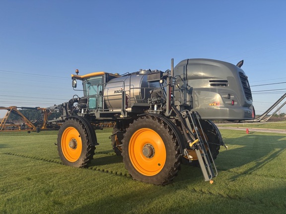 2021 Hagie STS12 Sprayer/High Clearance