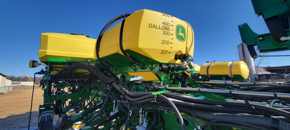 2022 John Deere 1775NT Planter