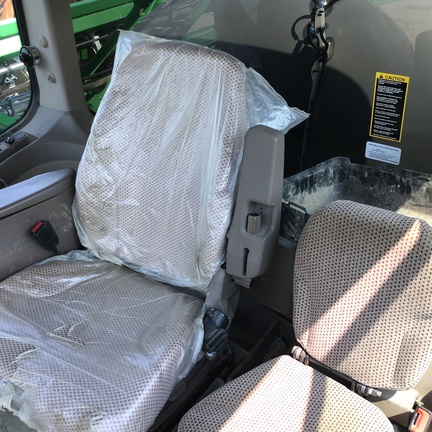 2014 John Deere R4038 Sprayer/High Clearance