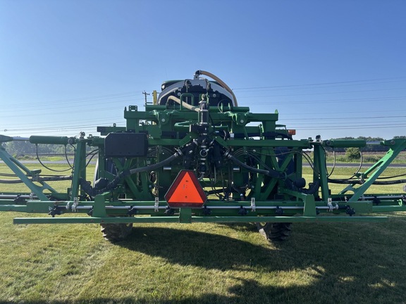 2014 John Deere R4038 Sprayer/High Clearance