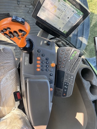 2014 John Deere R4038 Sprayer/High Clearance