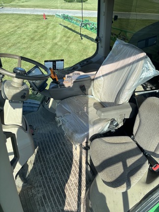 2014 John Deere R4038 Sprayer/High Clearance