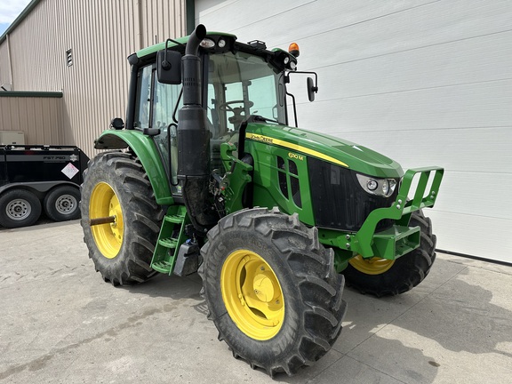 2022 John Deere 6110M Tractor