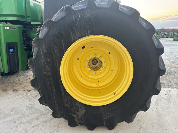 2021 John Deere 9520R Tractor 4WD