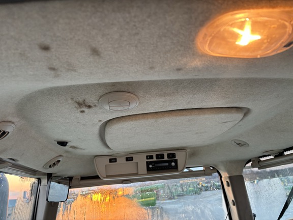 2021 John Deere 9520R Tractor 4WD