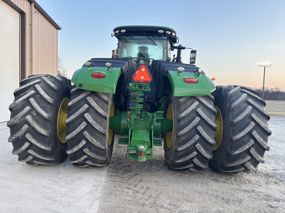 2021 John Deere 9520R Tractor 4WD