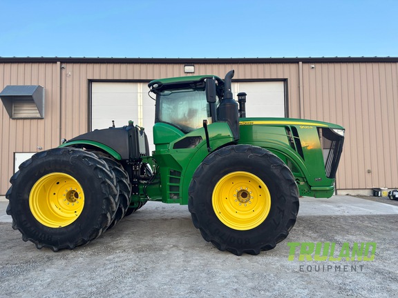 2021 John Deere 9520R Tractor 4WD