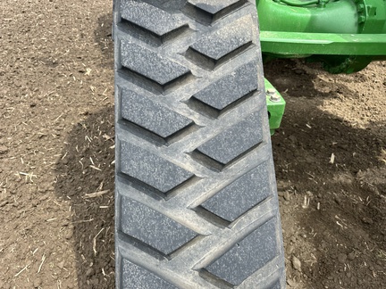 2021 John Deere 8RX 370 Tractor Rubber Track