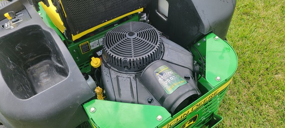 2015 John Deere Z625 Mower/Zero Turn