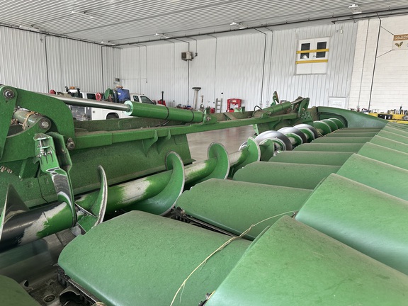 2019 John Deere 712FC Header Corn Head