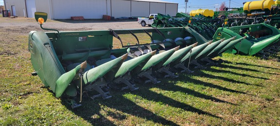 2014 John Deere 608C Header Corn Head