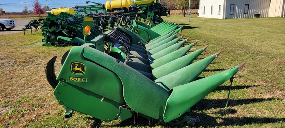 2014 John Deere 608C Header Corn Head