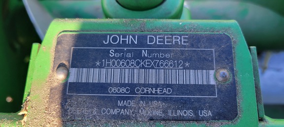 2014 John Deere 608C Header Corn Head