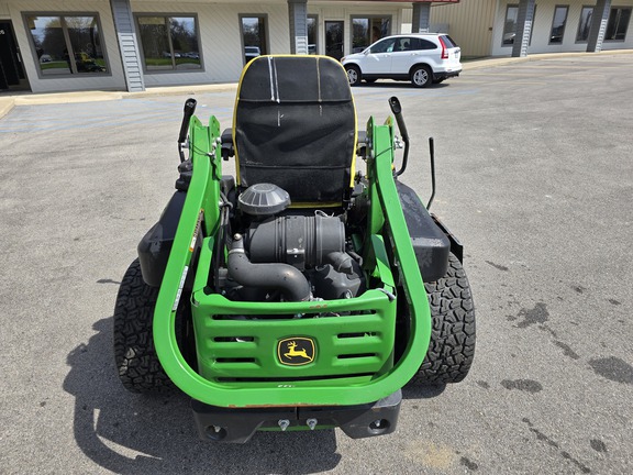 2023 John Deere Z950R Mower/Zero Turn