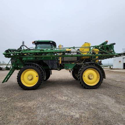 2017 John Deere R4038 Sprayer/High Clearance