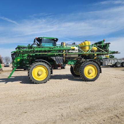 2017 John Deere R4038 Sprayer/High Clearance