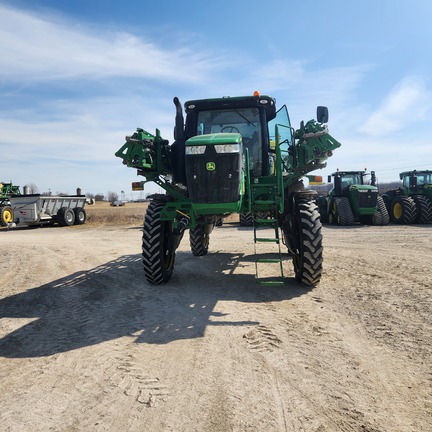 2017 John Deere R4038 Sprayer/High Clearance