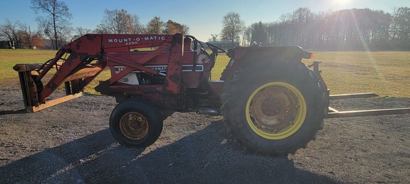 International 584 Tractor