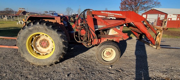 International 584 Tractor