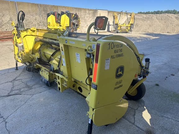 2021 John Deere 649 Header Forage