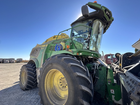 2021 John Deere 9900 Forage Harvester