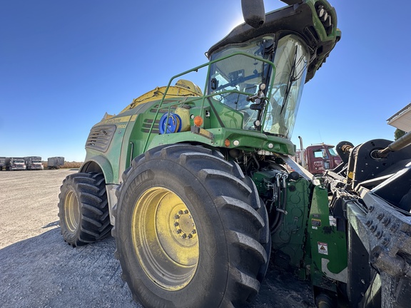 2021 John Deere 9900 Forage Harvester