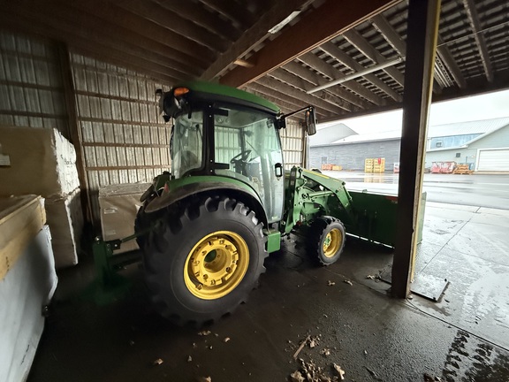 2021 John Deere 4066R Tractor Compact