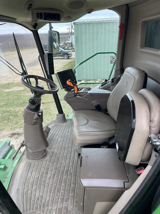 2023 John Deere S780 Combine