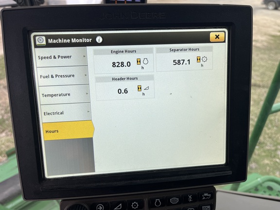 2023 John Deere S780 Combine