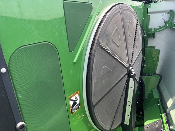 2023 John Deere S780 Combine